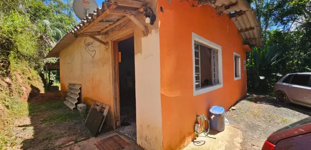 Casa com 3 Quartos à venda, 370m² no Centro, São Lourenço da Serra
