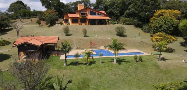 Fazenda / Sítio / Chácara com 5 Quartos à venda, 450m² no , Ibiúna