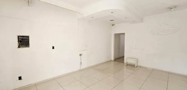 Conjunto Comercial / Sala à venda, 241m² no Vila Nova, Itu
