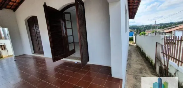 Casa com 3 Quartos para alugar, 200m² no Vila Pasti, Louveira