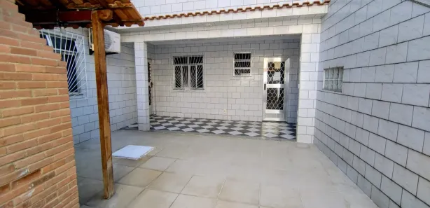 Casa de Vila com 2 Quartos para alugar, 58m² no Centro, Nilópolis