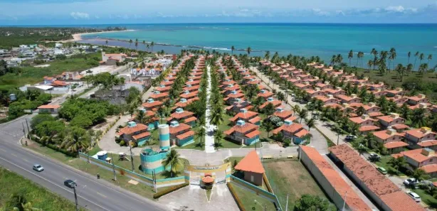 Casa de Condomínio com 3 Quartos à venda, 104m² no Clima Bom, Maceió