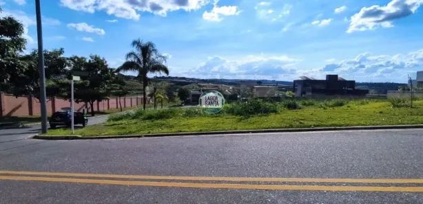Terreno / Lote / Condomínio à venda, 549m² no Alphaville Vespasiano, Vespasiano