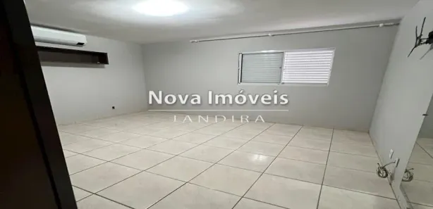 Casa com 4 Quartos para alugar, 190m² no Vila Anita Costa, Jandira