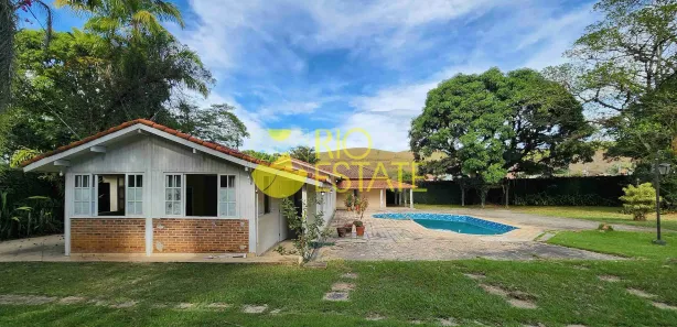 Fazenda / Sítio / Chácara com 6 Quartos à venda, 3200m² no Engenheiro Passos, Resende