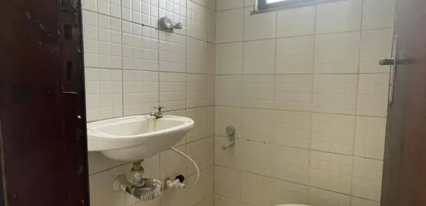 Loja / Salão / Ponto Comercial para alugar, 19m² no Centro, Itaguaí