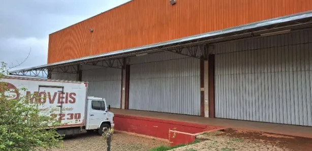 Galpão / Depósito / Armazém à venda, 10000m² no Loteamento São Pedro, Jaguariúna