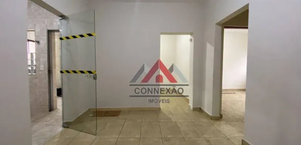 Casa Comercial com 2 Quartos para alugar, 80m² no Centro, Suzano