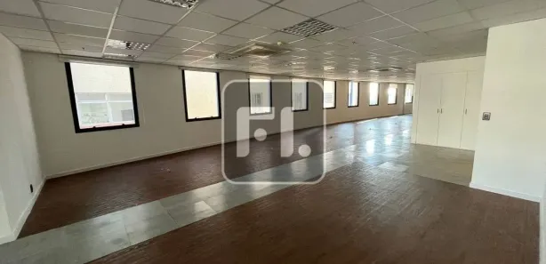 Conjunto Comercial / Sala para alugar, 356m² no Vila Olímpia, São Paulo