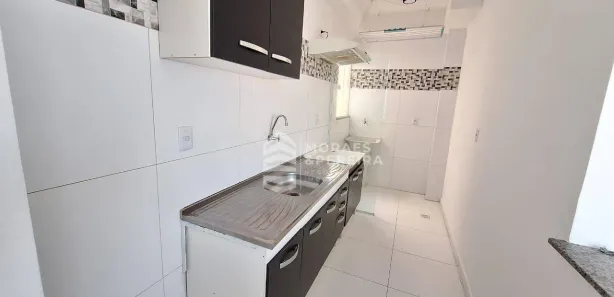 Apartamento com 2 Quartos para alugar, 69m² no Loteamento Residencial e Comercial Flamboyant, Pindamonhangaba