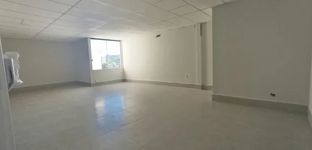 Loja / Salão / Ponto Comercial para alugar, 55m² no Costazul, Rio das Ostras