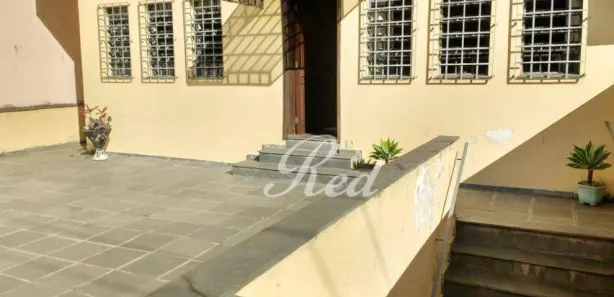 Casa Comercial com 4 Quartos para alugar, 244m² no Centro, Poá