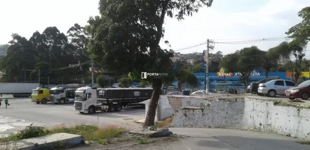 à venda, 16515m² no Centro, Embu das Artes