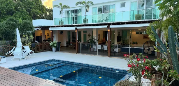 Casa de Condomínio com 4 Quartos à venda, 832m² no Busca Vida (Abrantes), Camaçari