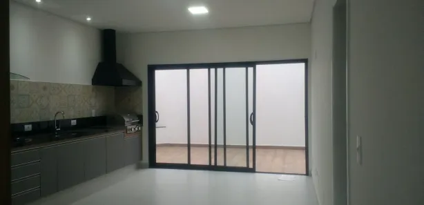 Casa de Condomínio com 3 Quartos para alugar, 202m² no Residencial Central Parque, Salto