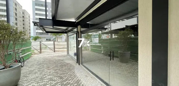 Loja / Salão / Ponto Comercial para alugar, 71m² no Parque Ipiranga, Resende