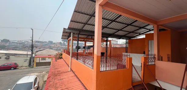 Casa com 5 Quartos à venda, 187m² no Japiim, Manaus