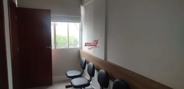 Conjunto Comercial / Sala à venda, 55m² no Palmeiras, Ponte Nova