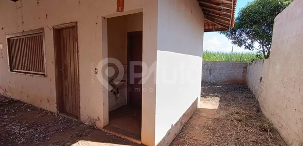 Fazenda / Sítio / Chácara com 1 Quarto à venda, 100m² no , Laranjal Paulista