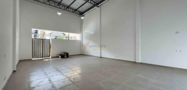 Galpão / Depósito / Armazém à venda, 120m² no Jardim Nova América, Divinópolis