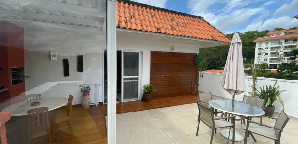 Cobertura com 4 Quartos à venda, 178m² no Itaipava, Petrópolis