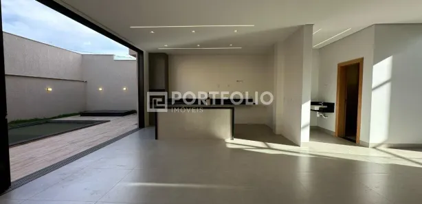 Casa de Condomínio com 4 Quartos à venda, 246m² no Jardins Capri, Senador Canedo