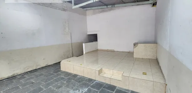 Loja / Salão / Ponto Comercial à venda, 200m² no Parque Residencial Souza Campos, Itaquaquecetuba