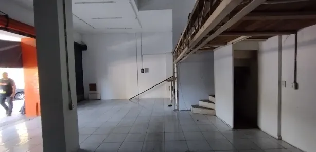 Loja / Salão / Ponto Comercial para alugar, 70m² no Raul Veiga, São Gonçalo