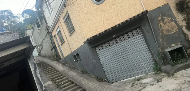 Apartamento com 1 Quarto para alugar, 45m² no Castelanea, Petrópolis