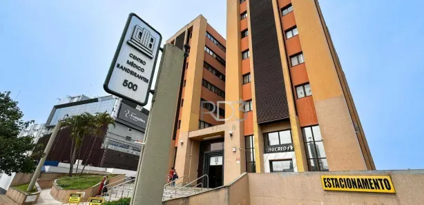 Andar / Laje corporativa para alugar, 300m² no Vila Ipiranga, Londrina