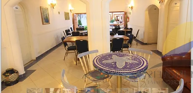 Hotel / Motel / Pousada à venda, 2600m² no Enseada, Guarujá