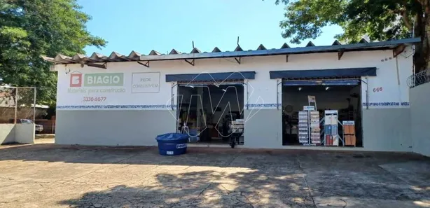 Loja / Salão / Ponto Comercial à venda, 732m² no Centro, Araraquara