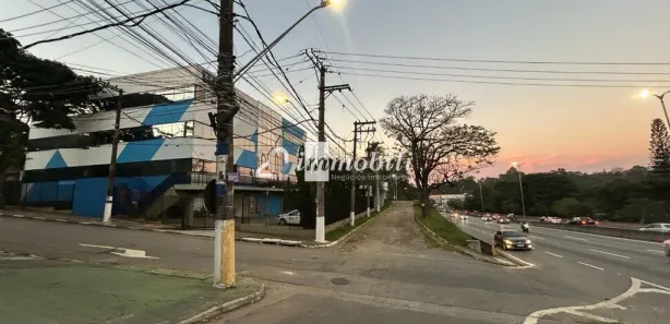Terreno / Lote Comercial para venda ou aluguel, 3998m² no Parque São George, Cotia
