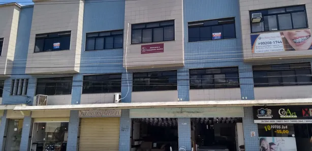 Loja / Salão / Ponto Comercial para alugar, 38m² no Santo Agostinho, Volta Redonda