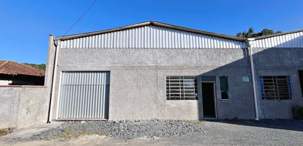 Galpão / Depósito / Armazém para alugar, 270m² no Velha Central, Blumenau