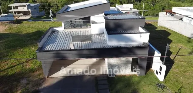 Casa de Condomínio com 3 Quartos à venda, 185m² no Jardins Nápoles, Senador Canedo