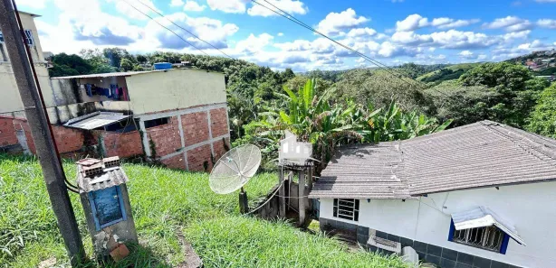Fazenda / Sítio / Chácara com 2 Quartos à venda, 82m² no Assunção, Barra Mansa