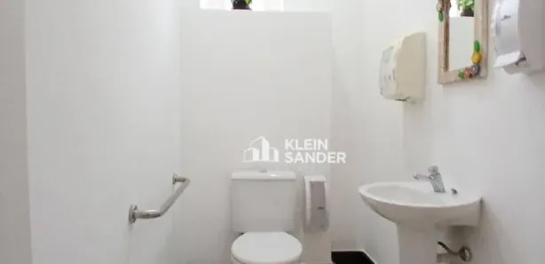 Loja / Salão / Ponto Comercial à venda, 68m² no Centro, Nova Friburgo