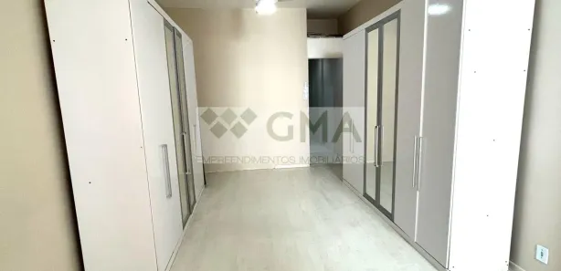 Kitnet com 1 Quarto à venda, 41m² no Copacabana, Rio de Janeiro