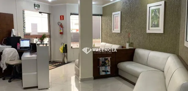 Conjunto Comercial / Sala para alugar, 282m² no Centro, Cascavel