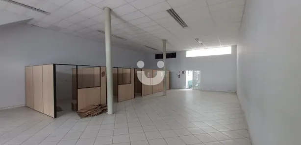 Prédio Inteiro à venda, 600m² no Jardim Toledo, Votorantim