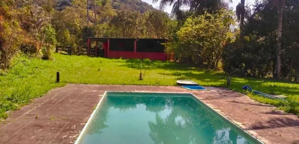 Fazenda / Sítio / Chácara com 3 Quartos à venda, 48000m² no Sao Lourenco, Juquitiba