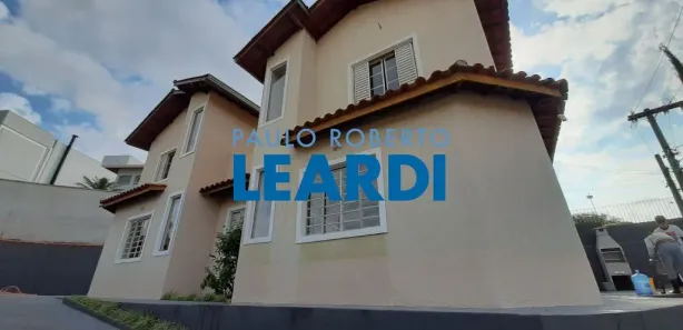 Sobrado com 3 Quartos para alugar, 160m² no Estância Parque de Atibaia, Atibaia
