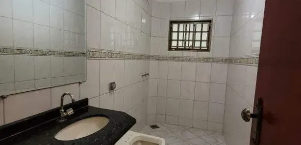 Casa com 4 Quartos para alugar, 227m² no Parque Residencial Jaguari, Americana