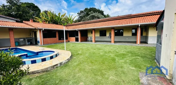 Fazenda / Sítio / Chácara com 3 Quartos à venda, 1100m² no , Mairinque