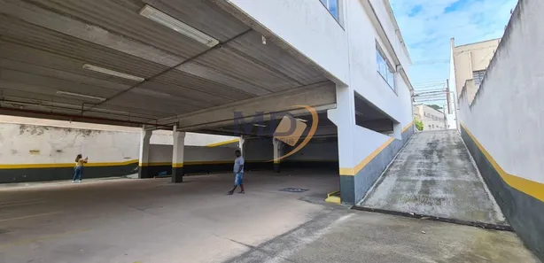 Galpão / Depósito / Armazém para alugar, 800m² no Centro, Poá