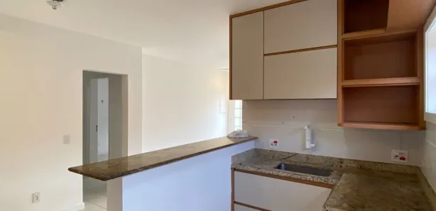 Casa de Condomínio com 3 Quartos para alugar, 105m² no Jardim Campomar, Rio das Ostras