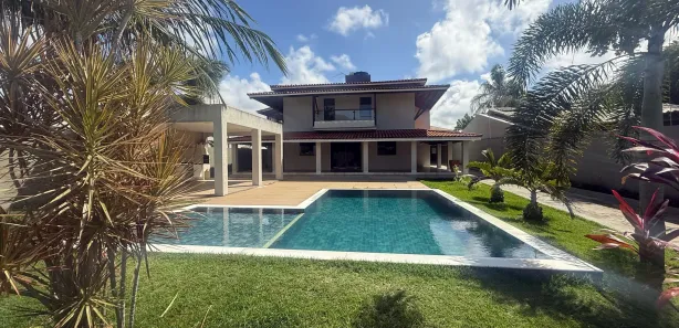 Casa de Condomínio com 4 Quartos para venda ou aluguel, 500m² no Busca Vida (Abrantes), Camaçari