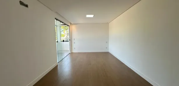 Casa de Condomínio com 4 Quartos à venda, 430m² no Busca Vida (Abrantes), Camaçari