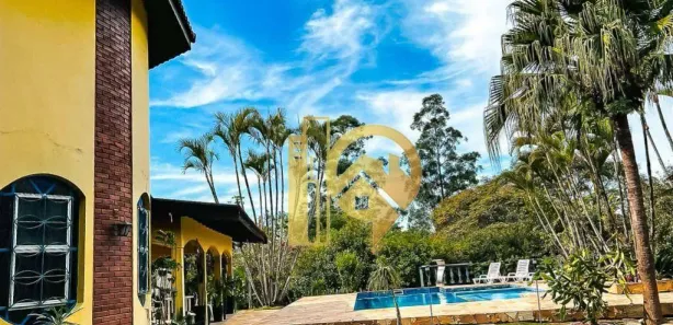Fazenda / Sítio / Chácara com 3 Quartos à venda, 305m² no Condomínio Lagoinha, Jacareí